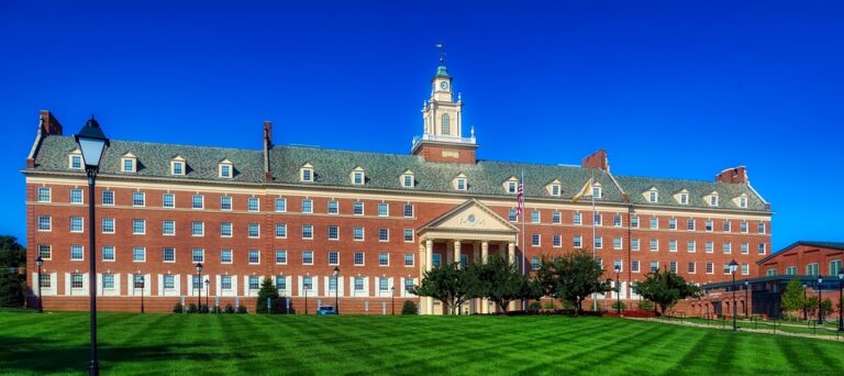 Pilihan Universitas di Bali yang Cocok untuk Meniti Karir dan Masa Depan